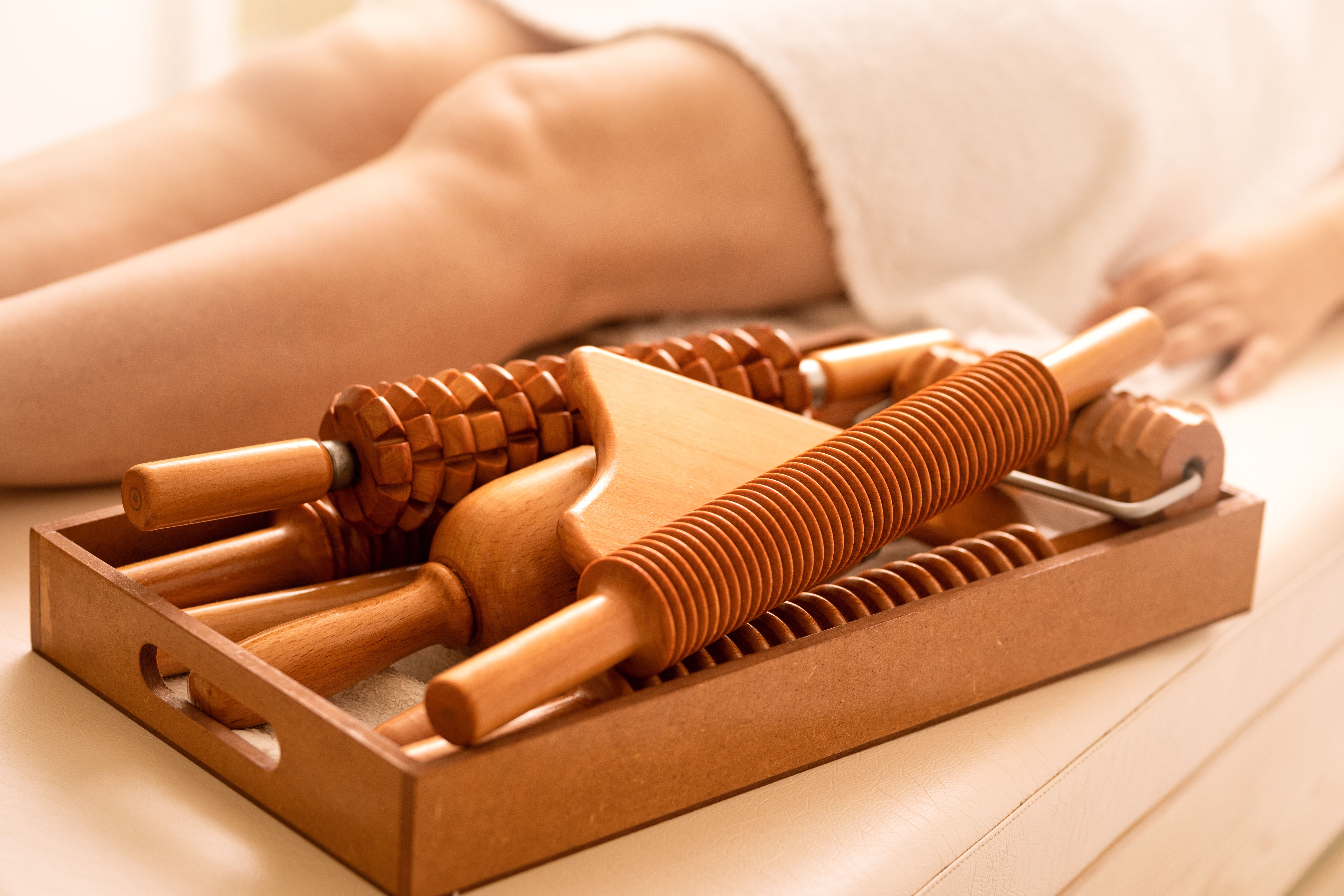 Massage madérothérapie - Sophrologue Sophie Kepper Bobbia - Bourgoin-Jallieu